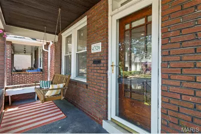 4326 Wyoming Street, Saint Louis, MO 63116 - Photo 3