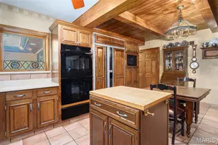 7369 Whitehaven Dr, Saint Louis, MO 63123 - Photo 21
