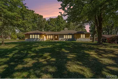 7369 Whitehaven Drive, Saint Louis, MO 63123 - Photo 1