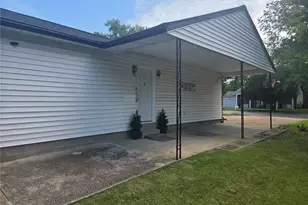 1831 Longford Dr, Saint Louis, MO 63136 - Photo 31
