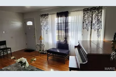 1831 Longford Drive, Saint Louis, MO 63136 - Photo 5