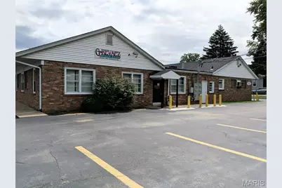1735 S New Florissant Road, Florissant, MO 63031 - Photo 25