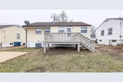 337 Lancashire Road, Saint Louis, MO 63137 - Photo 11