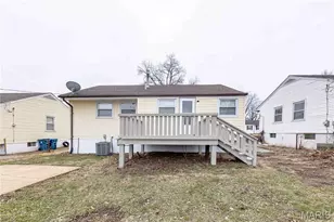 337 Lancashire Rd, Saint Louis, MO 63137 - Photo 11