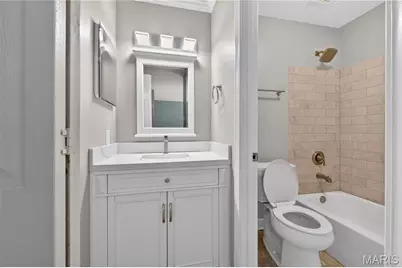 632 Coeur De Royale Drive #B, Creve Coeur, MO 63141 - Photo 11