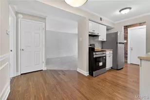 632 Coeur de Royale Dr, Creve Coeur, MO 63141 - Photo 5