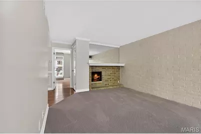 632 Coeur De Royale Drive #B, Creve Coeur, MO 63141 - Photo 3