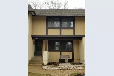 1387 Hampton Road #C, Saint Peters, MO 63303 - Photo 1