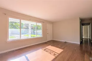3356 Clemens Dr, Saint Charles, MO 63301 - Photo 5