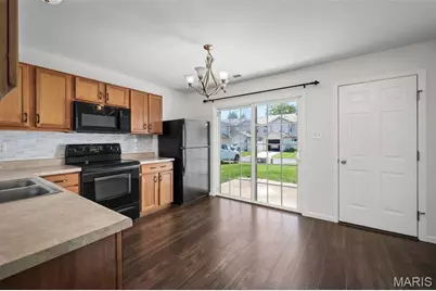 1109 Ridgeway Drive, Lake Saint Louis, MO 63367 - Photo 11