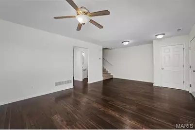 1109 Ridgeway Drive, Lake Saint Louis, MO 63367 - Photo 9