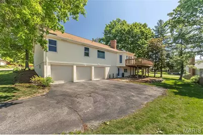 1903 Farm Valley Drive, Chesterfield, MO 63017 - Photo 43