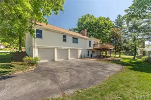 1903 Farm Valley Dr, Chesterfield, MO 63017 - Photo 43