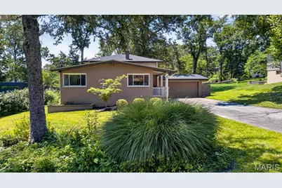 6 The Knolls Lane, Creve Coeur, MO 63141 - Photo 5