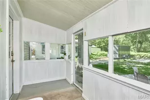 8615 MacKenzie Rd, Saint Louis, MO 63123 - Photo 5
