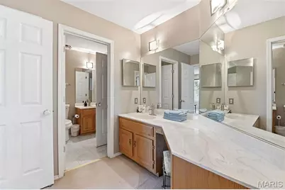 2858 Championship Boulevard, Oakville, MO 63129 - Photo 31