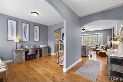 4355 Ventura Place Drive, Saint Louis, MO 63128 - Photo 11