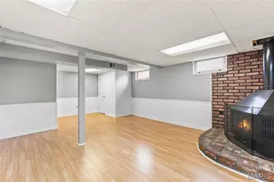 2558 Carousel Ct, Florissant, MO 63031 - Photo 5