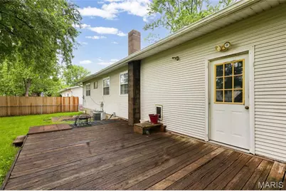 2558 Carousel Court, Florissant, MO 63031 - Photo 43