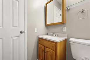 2558 Carousel Ct, Florissant, MO 63031 - Photo 27