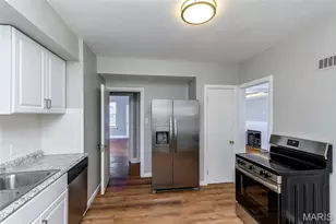 8910 Gravois Rd, Affton, MO 63123 - Photo 7