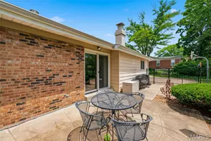 409 Mayfair Dr, Ballwin, MO 63011 - Photo 45