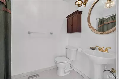 1400 Burd Avenue, Saint Louis, MO 63112 - Photo 23