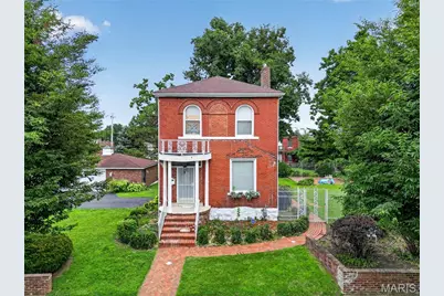 1392 Burd Avenue, Saint Louis, MO 63112 - Photo 3