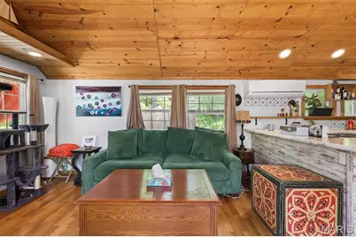 9226 Laveta Drive, French Village, MO 63036 - Photo 11
