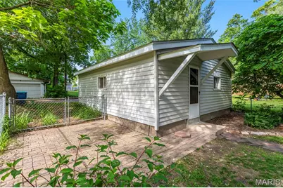 717 Clark Street, Saint Charles, MO 63301 - Photo 29