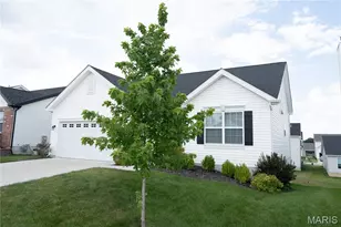 12244 Louiselle Park Dr, Maryland Heights, MO 63043 - Photo 1