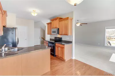 400 Willott Square Drive, Saint Peters, MO 63376 - Photo 7