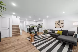 5120 Wicklow Pl, Saint Louis, MO 63111 - Photo 3