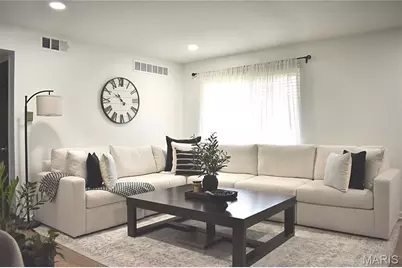 10003 Sakura Drive #D, Saint Louis, MO 63128 - Photo 5