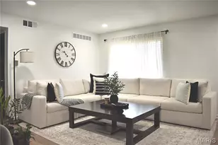 10003 Sakura Dr, Saint Louis, MO 63128 - Photo 5