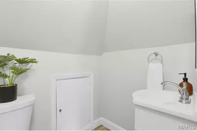 7401 Oxford Drive, Saint Louis, MO 63105 - Photo 33