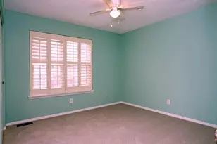 1003 Nobleman Dr, Creve Coeur, MO 63146 - Photo 23