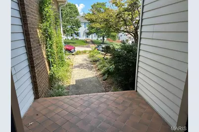4 Grayson Ridge Drive, Washington, MO 63090 - Photo 3