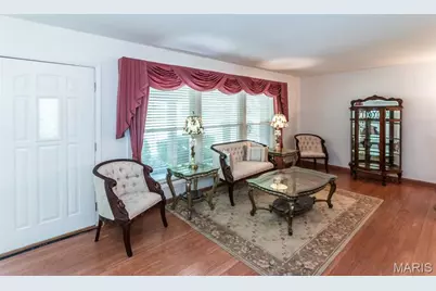 1204 Hobson Drive, Ferguson, MO 63135 - Photo 3