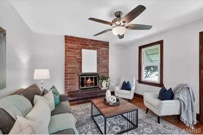 2339 Dawes Place, Overland, MO 63114 - Photo 9