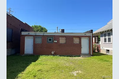 1014 1st Capitol Drive, Saint Charles, MO 63301 - Photo 3