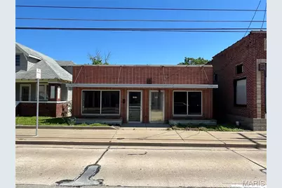 1014 1st Capitol Drive, Saint Charles, MO 63301 - Photo 1