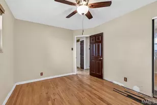710 Peace Haven Dr, Saint Louis, MO 63125 - Photo 21