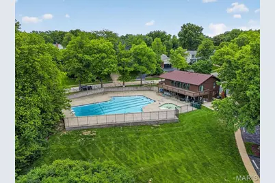 816 Bridlebrook Lane, Kirkwood, MO 63122 - Photo 77