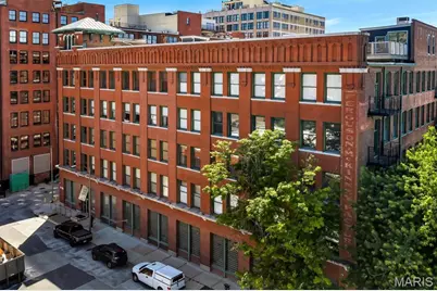 703 N 13th Street #207, Saint Louis, MO 63103 - Photo 41