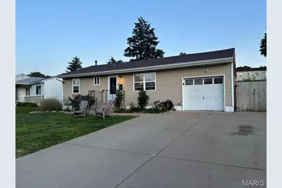 7724 General Sherman Lane, Saint Louis, MO 63123 - Photo 1