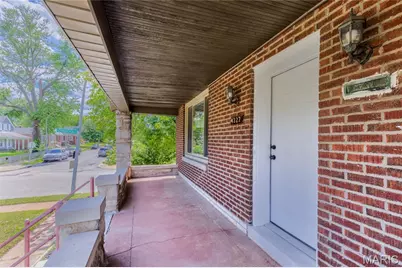 4327 Grace Avenue, Saint Louis, MO 63116 - Photo 3