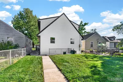 6963 Sutherland Avenue, Saint Louis, MO 63109 - Photo 49