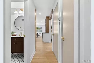 6963 Sutherland Avenue, Saint Louis, MO 63109 - Photo 25