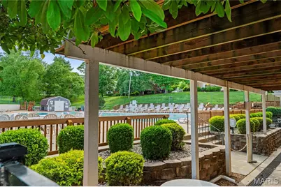 9125 N Swan Circle, Brentwood, MO 63144 - Photo 25